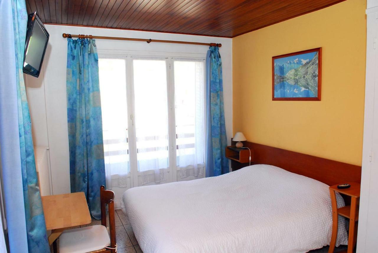 Hotel Sandra Vizille Quarto foto